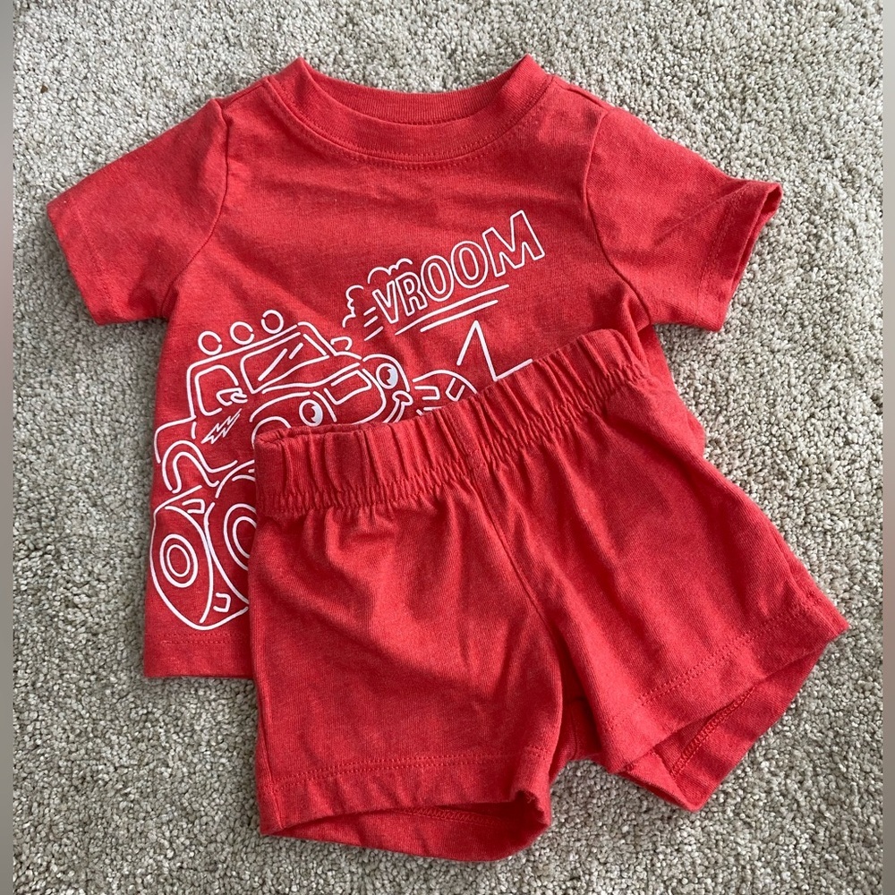 Garanimals Shirt & Shorts Outfit❤️
